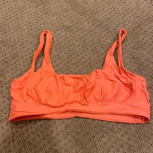 Women’s bikini top. Coral